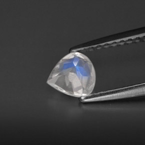 Rainbow Moonstone Gemstone in 5.2 x 5 mm Size for Sale, Rainbow Moonstone Stone in Blue White Color