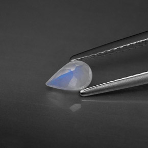 Rainbow Moonstone Gemstone in 6 x 4 mm (calibrated) Size for Sale, Rainbow Moonstone Stone in Blue White Color