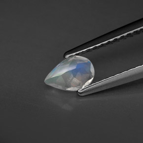 Rainbow Moonstone Gemstone in 6 x 4 mm (calibrated) Size for Sale, Rainbow Moonstone Stone in Blue White Color