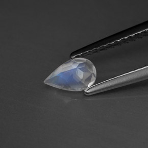 Rainbow Moonstone Gemstone in 6 x 4 mm (calibrated) Size for Sale, Rainbow Moonstone Stone in Blue White Color