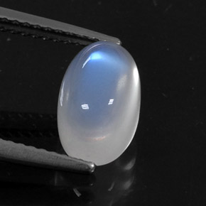 2.75 ct White Rainbow Moonstone Stone, Natural Rainbow Moonstone in Oval Cabochon Shape for Sale