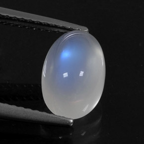 2.81 ct White Rainbow Moonstone Stone, Natural Rainbow Moonstone in Oval Cabochon Shape for Sale