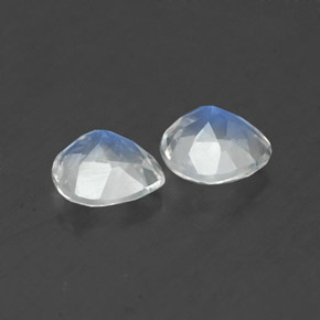 Rainbow Moonstone Gemstone in 5 x 4.9 mm Size for Sale, Rainbow Moonstone Stone in Blue White Color