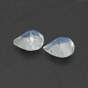 Rainbow Moonstone Gemstone in 5 x 4.9 mm Size for Sale, Rainbow Moonstone Stone in Blue White Color