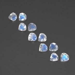 Bianco bluastro Pietra di luna arcobaleno Gem - 0.3ct Sfaccettatura a pera (ID: 351759)