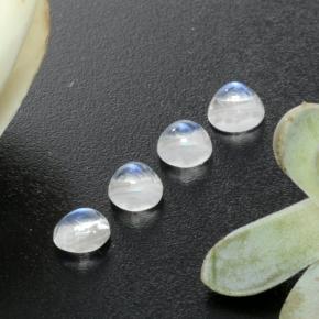 0.3ct Round Cabochon Blue White Rainbow Moonstone for sale thumb image of 0.3ct Round Cabochon Blue White Rainbow Moonstone (ID: 467995)