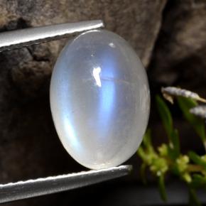 6.3ct Oval Cabochon Bluish White Rainbow Moonstone Gem for sale 6.3ct Oval Cabochon Bluish White Rainbow Moonstone Gem (ID: 472454)