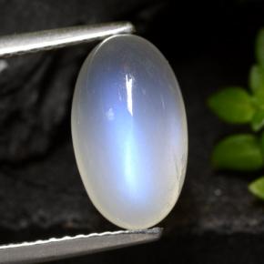 4.5ct Oval Cabochon Bluish White Rainbow Moonstone Gem for sale 4.5ct Oval Cabochon Bluish White Rainbow Moonstone Gem (ID: 472589)
