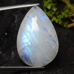 21 3 carat bluish white rainbow moonstone gem from india