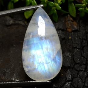 17.7ct Pear Cabochon Bluish White Rainbow Moonstone for sale thumb image of 17.7ct Pear Cabochon Bluish White Rainbow Moonstone (ID: 491986)