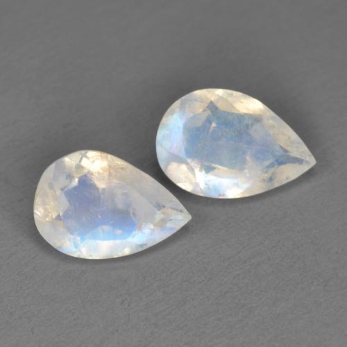 Bluish White Rainbow Moonstone Gem - 1.1ct Pear Facet (ID: 606490)
