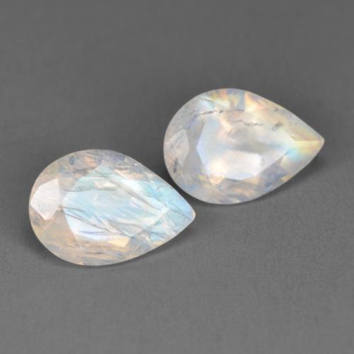Bluish White Rainbow Moonstone Gem - 1.3ct Pear Facet (ID: 606494)