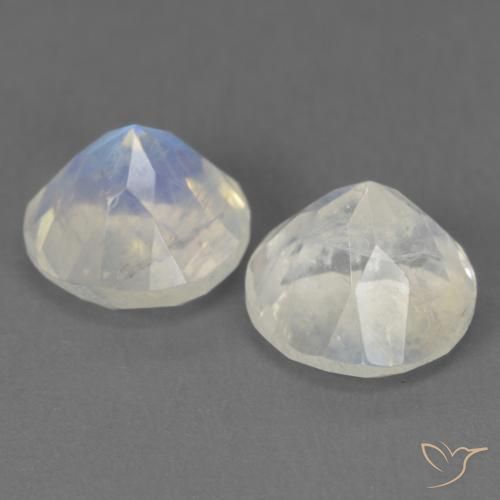 Rainbow Moonstone Gemstones in 7 mm (calibrated) Size for Sale, Rainbow Moonstone Stones in Bluish White Color