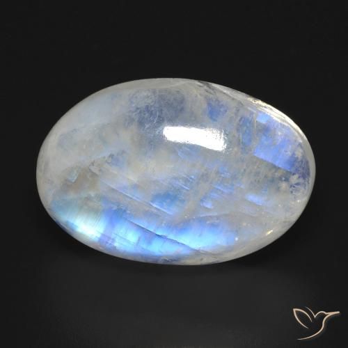 17.27 ct Oval Rainbow Moonstone, 20.9 x 13.9 mm From the United States, Photo A
