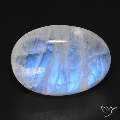 17.74 ct Oval Rainbow Moonstone, 21.1 x 15.3 mm From the United States, Photo A