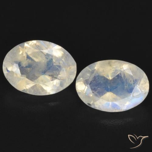 1.45ctw Natural Bluish White Rainbow Moonstone, Oval, Transparent