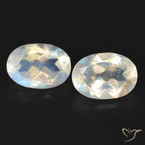 1.56ctw Natural Bluish White Rainbow Moonstone, Oval, Transparent