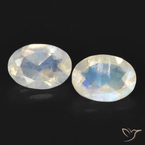 1.48ctw Natural Bluish White Rainbow Moonstone, Oval, Transparent