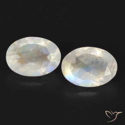 1.55ctw Natural Bluish White Rainbow Moonstone, Oval, Transparent