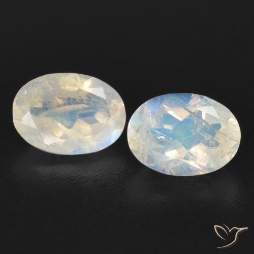 1.71ctw Natural Bluish White Rainbow Moonstone, Oval, Transparent