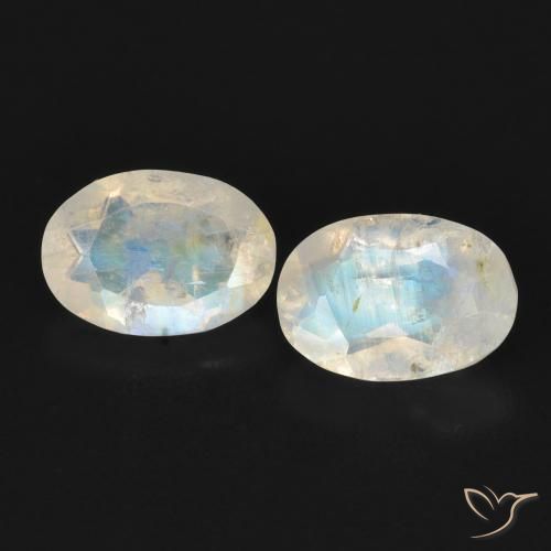 1.51ctw Natural Bluish White Rainbow Moonstone, Oval, Transparent