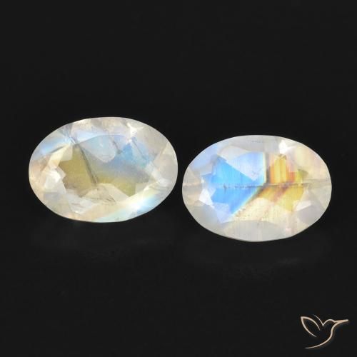 1.49ctw Natural Bluish White Rainbow Moonstone, Oval, Transparent