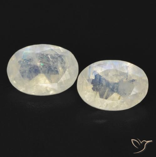 1.29ctw Natural Bluish White Rainbow Moonstone, Oval, Transparent