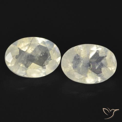 1.48ctw Natural Bluish White Rainbow Moonstone, Oval, Transparent