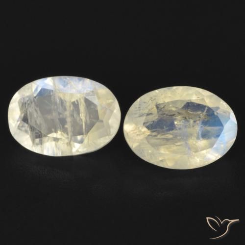 1.52ctw Natural Bluish White Rainbow Moonstone, Oval, Transparent