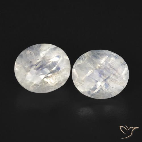 2.41ctw Natural Bluish White Rainbow Moonstone, Oval, Transparent