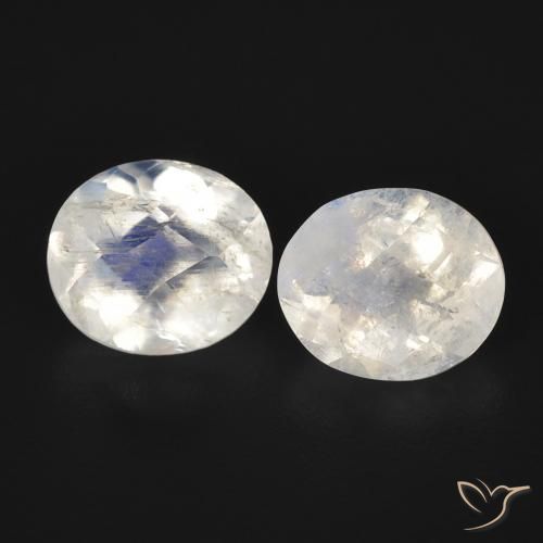 2.22ctw Natural Bluish White Rainbow Moonstone, Oval, Transparent