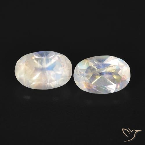 1.09ctw Natural Bluish White Rainbow Moonstone, Oval, Transparent