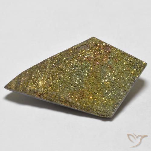 Pirite arcobaleno da 12,17 ct, 26,8 x 15,5 mm dalla Russia, Photo A