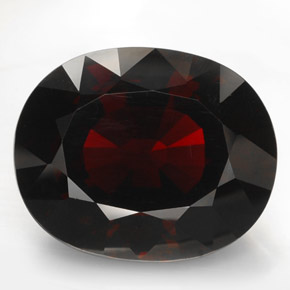 73.04 ct Red Rhodolite Garnet Gemstone, Rhodolite Garnet Gem in Oval Facet Shape for Sale.