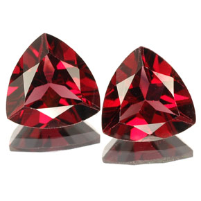 3.58 ct Red Rhodolite Garnet Gemstone, Rhodolite Garnet Gem in Trillion Facet Shape for Sale.