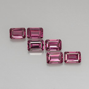 4.70 ct Pink Rhodolite Garnet Gemstone, Rhodolite Garnet Gem in Octagon Facet Shape for Sale.