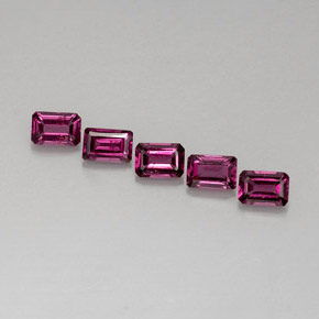 3.84 ct Pink Rhodolite Garnet Gemstone, Rhodolite Garnet Gem in Octagon Facet Shape for Sale.