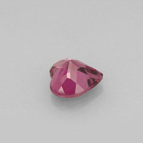 Rhodolite Garnet Gemstone in 7 x 7 mm (calibrated) Size for Sale, Rhodolite Garnet Stone in Purplish Pink Color