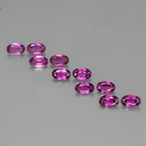 2.76 ct Violet Rhodolite Garnet Gemstone, Rhodolite Garnet Gem in Oval Facet Shape for Sale.