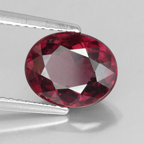 2.96 ct Red Rhodolite Garnet Stone, Natural Rhodolite Garnet in Oval Facet Shape for Sale