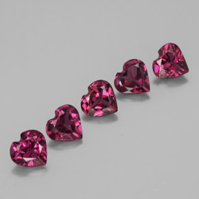 2.48 ct Red Rhodolite Garnet Gemstone, Rhodolite Garnet Gem in Heart Facet Shape for Sale.