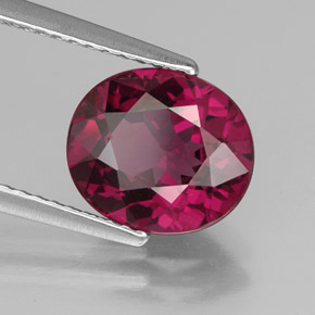 2.90 ct Red Rhodolite Garnet Stone, Natural Rhodolite Garnet in Oval Facet Shape for Sale