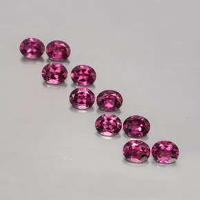 4.62 ct Red Rhodolite Garnet Gemstone, Rhodolite Garnet Gem in Oval Facet Shape for Sale.