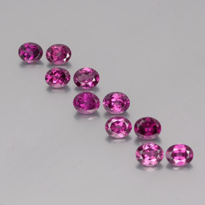 0.5ct Oval Facet Raspberry Red Rhodolite Garnet Gem for sale 0.5ct Oval Facet Raspberry Red Rhodolite Garnet Gem (ID: 355558)