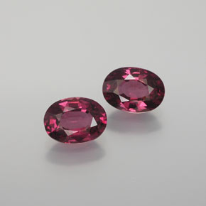 1ct Oval Facet Raspberry Red Rhodolite Garnet for sale thumb image of 1ct Oval Facet Raspberry Red Rhodolite Garnet (ID: 377240)