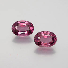 1.1ct Oval Facet Raspberry Red Rhodolite Garnet Gem for sale 1.1ct Oval Facet Raspberry Red Rhodolite Garnet Gem (ID: 377382)