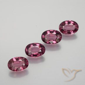 3.85ctw Natural Medium Purple Rhodolite Garnet, Oval, VS