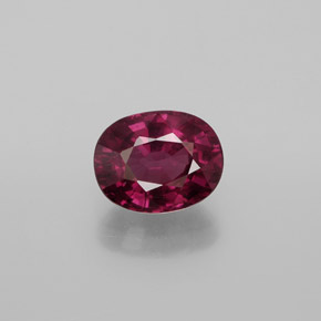 Deep Magenta Rhodolite Garnet Gem - 2.3ct Oval Facet (ID: 381654)