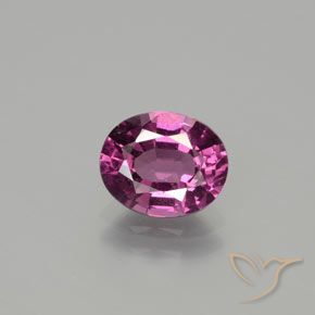 Granato rodolite a taglio ovale da 1,79 ct, 8,1 x 6,6 mm dalla Tanzania, Photo A