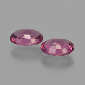 Rhodolite Garnet Gemstones in 7.1 x 5.2 mm Size for Sale, Rhodolite Garnet Stones in Medium Purple Color
